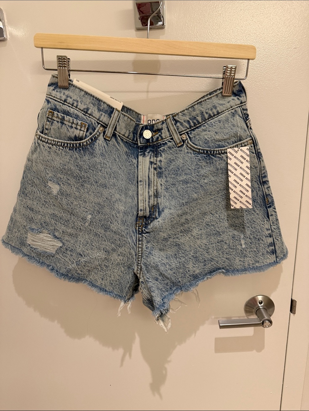 NWT BDG Denim Shorts Size 29